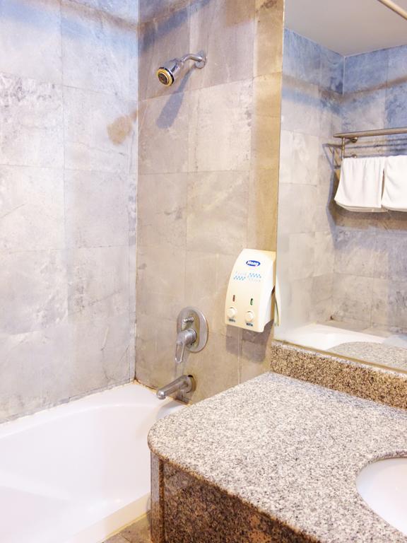 Bavana Hotel Μπανγκόκ Δωμάτιο φωτογραφία